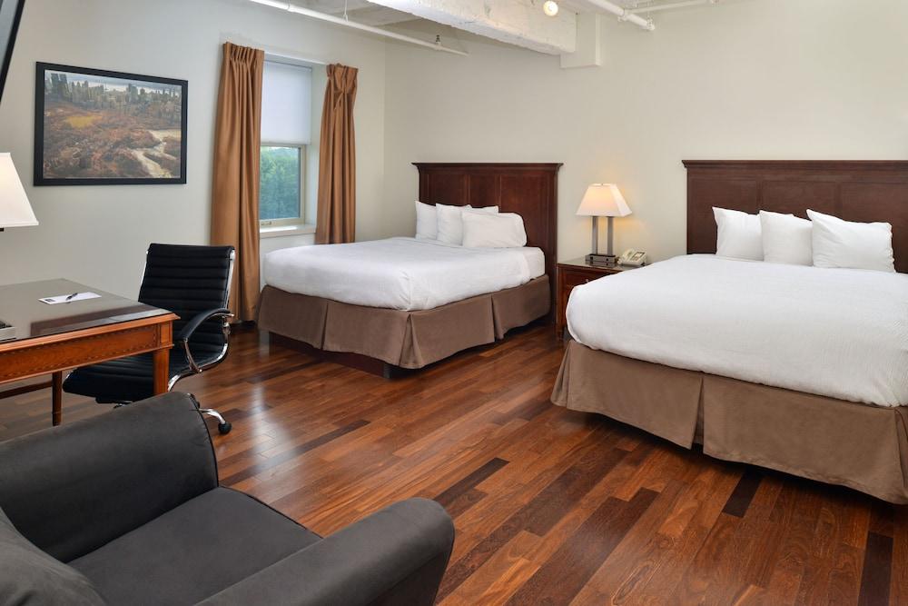 Grand Eastonian Hotel & Suites איסטון מראה חיצוני תמונה